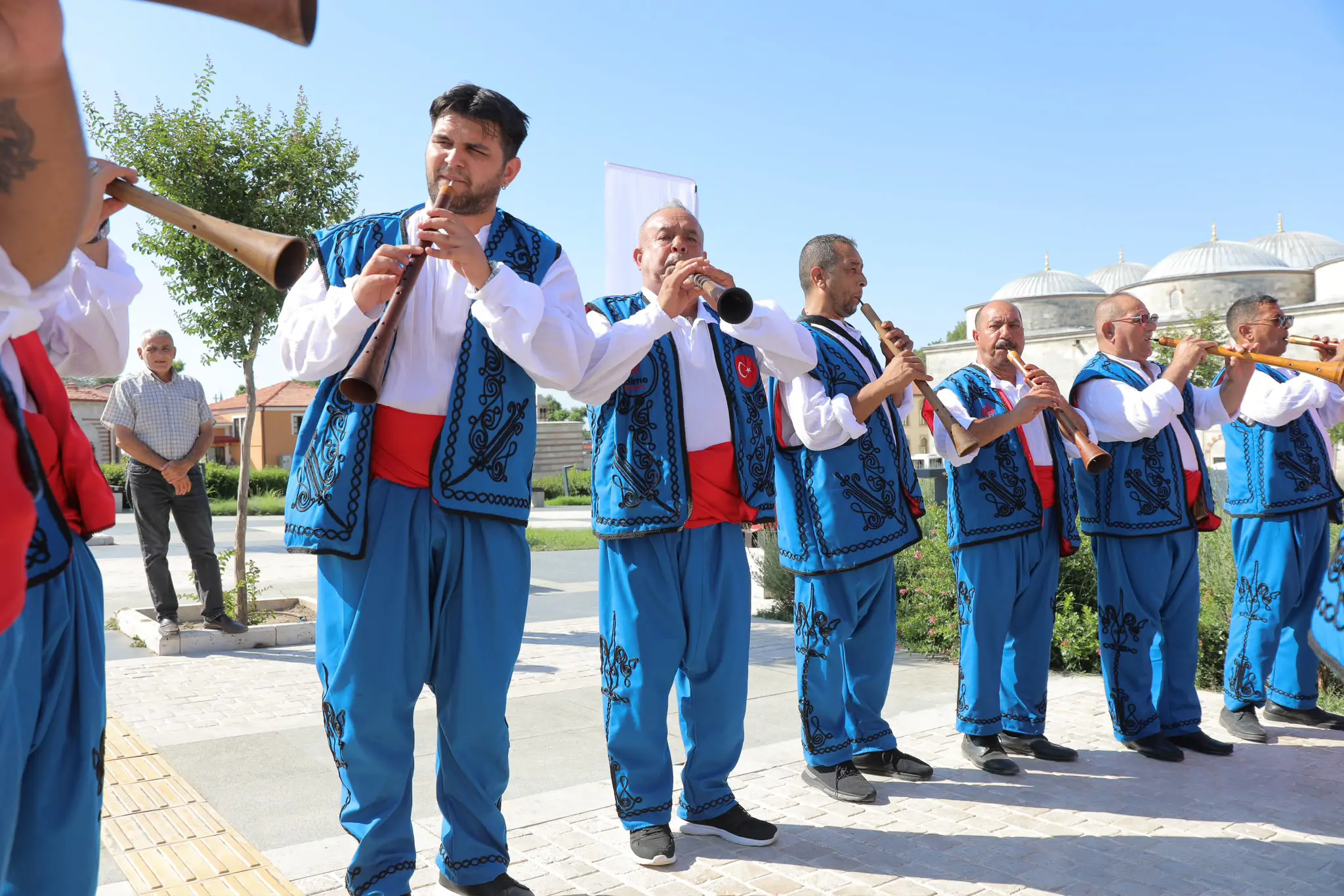 665. KIRKPINAR YAĞLI GÜREŞLERİ FESTİVALİ BAŞKAN KARŞILAMA TÖRENİYLE BAŞLADI galeri görseli